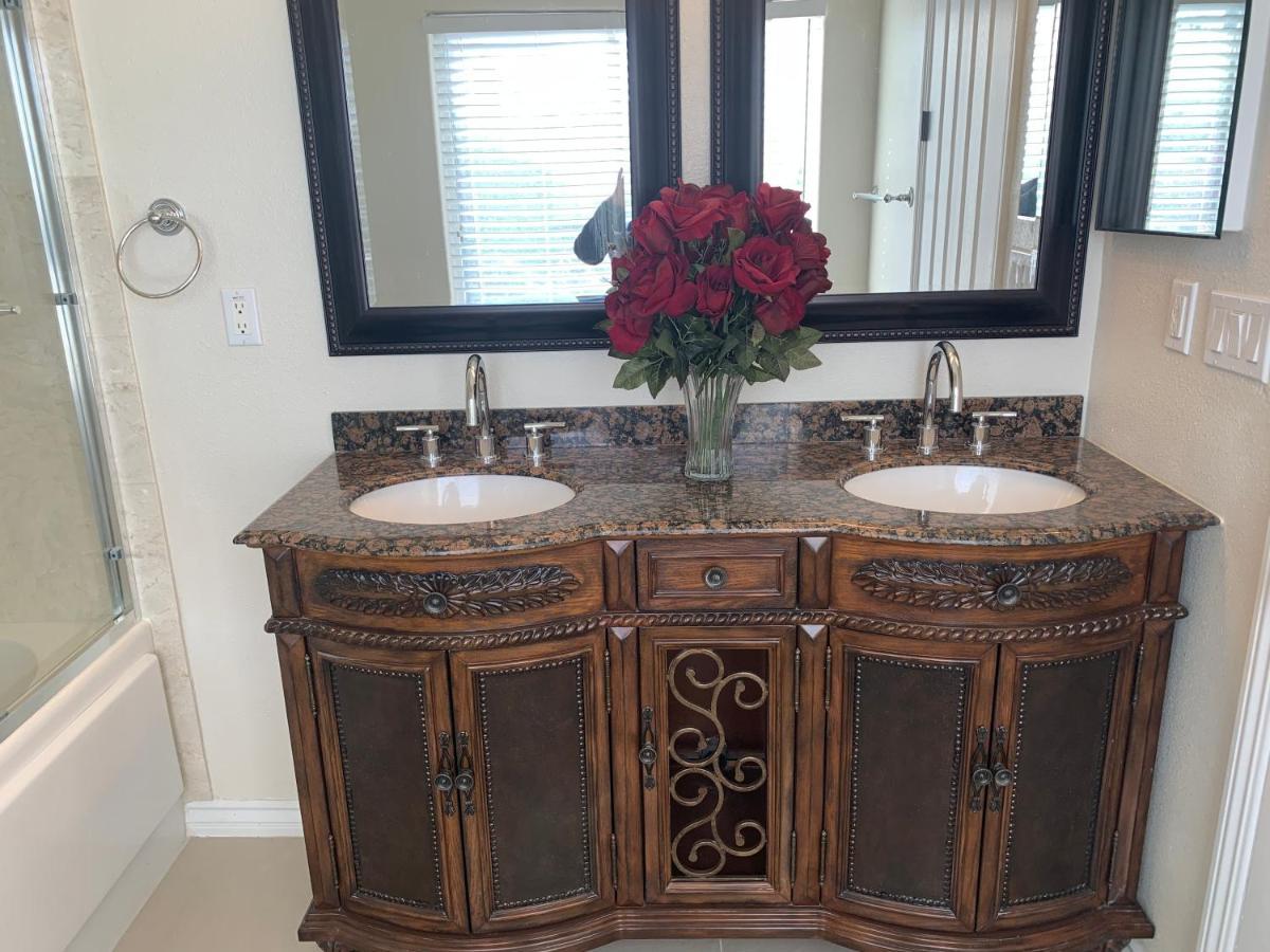 Luxhome Rooms In Mansion ريفرسايد المظهر الخارجي الصورة